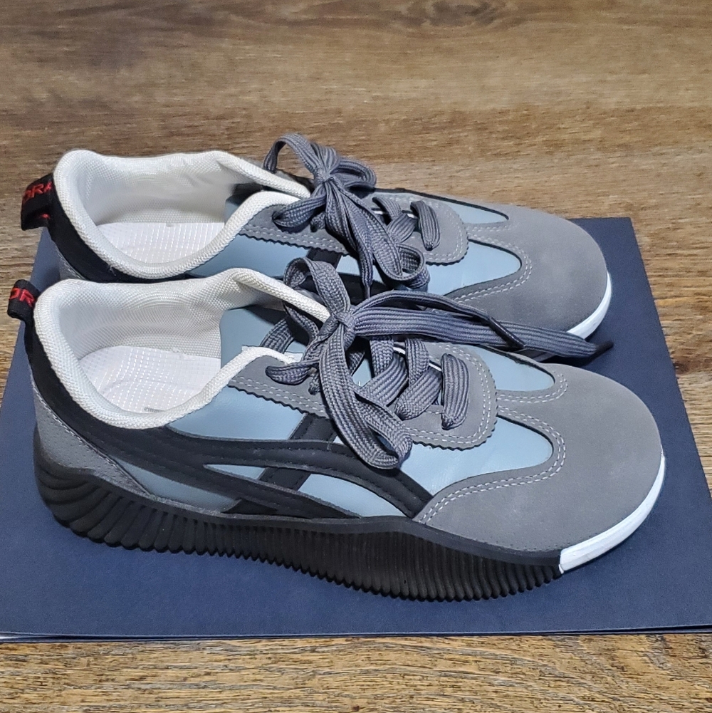 Women DF Cloudea Sneakers | De Florance Sneakers | Size 6 | Black & Gray - Picture 6 of 10